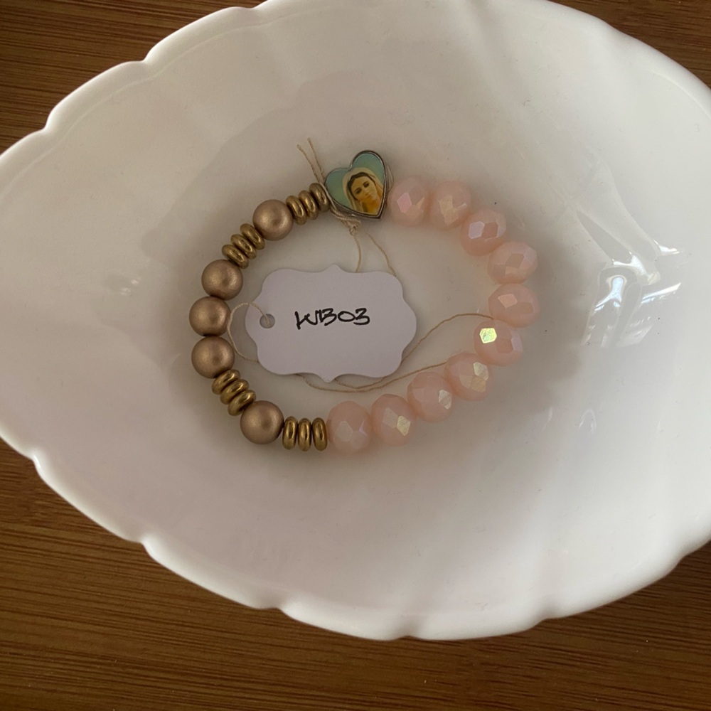 ♥️Pink and Gold Beaded Bracelet with Mary pendant